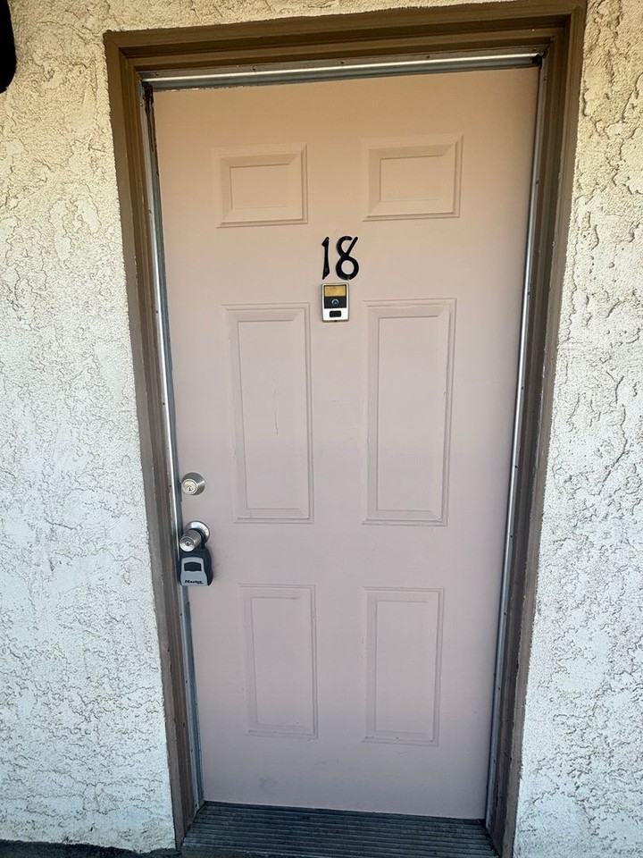 5021 W Avenue L4 #18