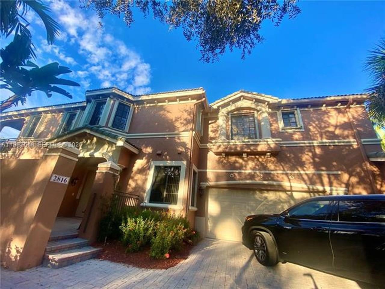 2816 2816 Kinsington Cir th 28-1 #1 - Photo 3 of 30