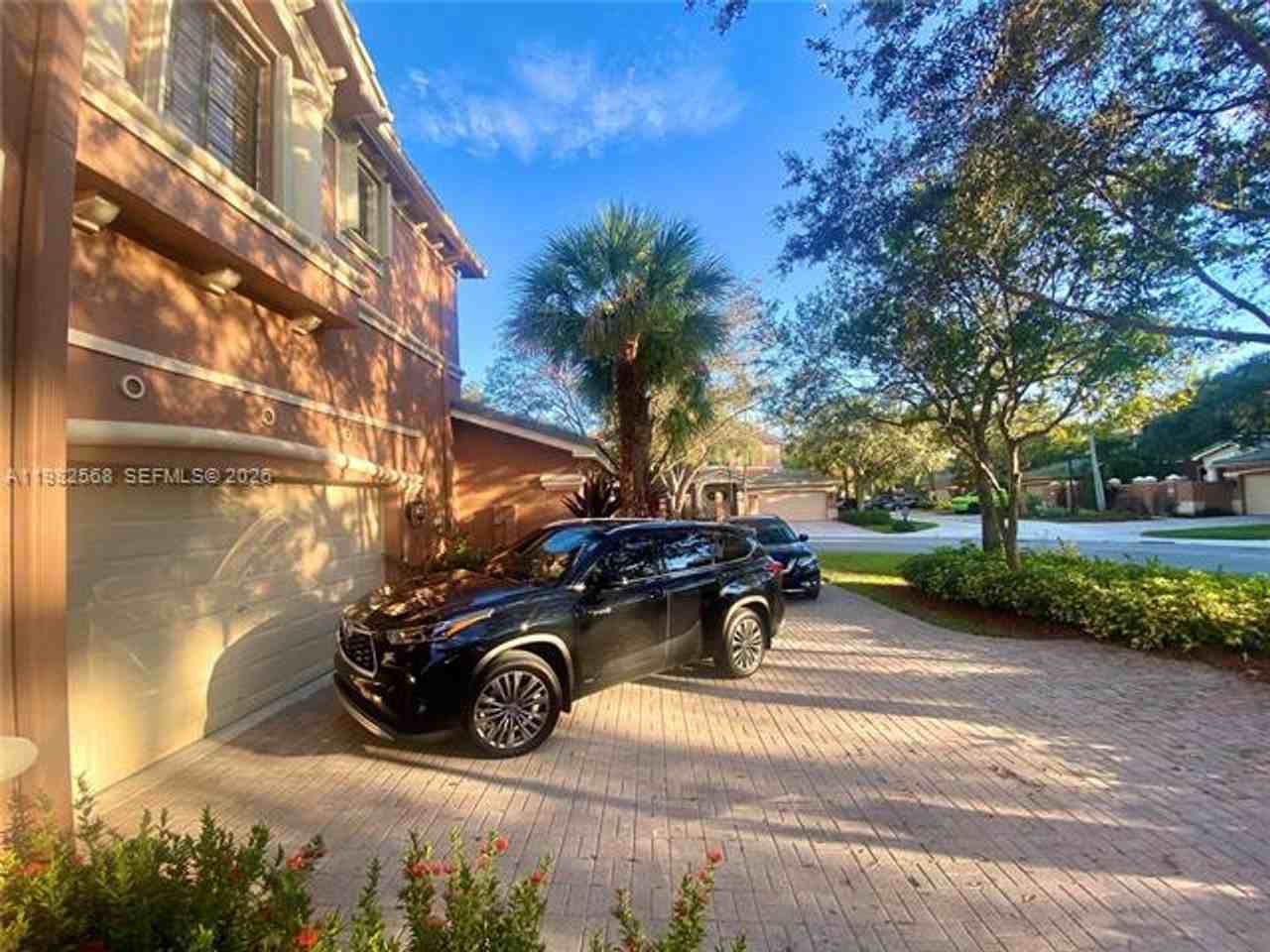 2816 2816 Kinsington Cir th 28-1 #1 - Photo 4 of 30