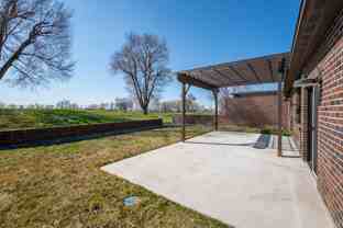 Condo for rent on the Country Club Golf Course - Photo 1 of 1