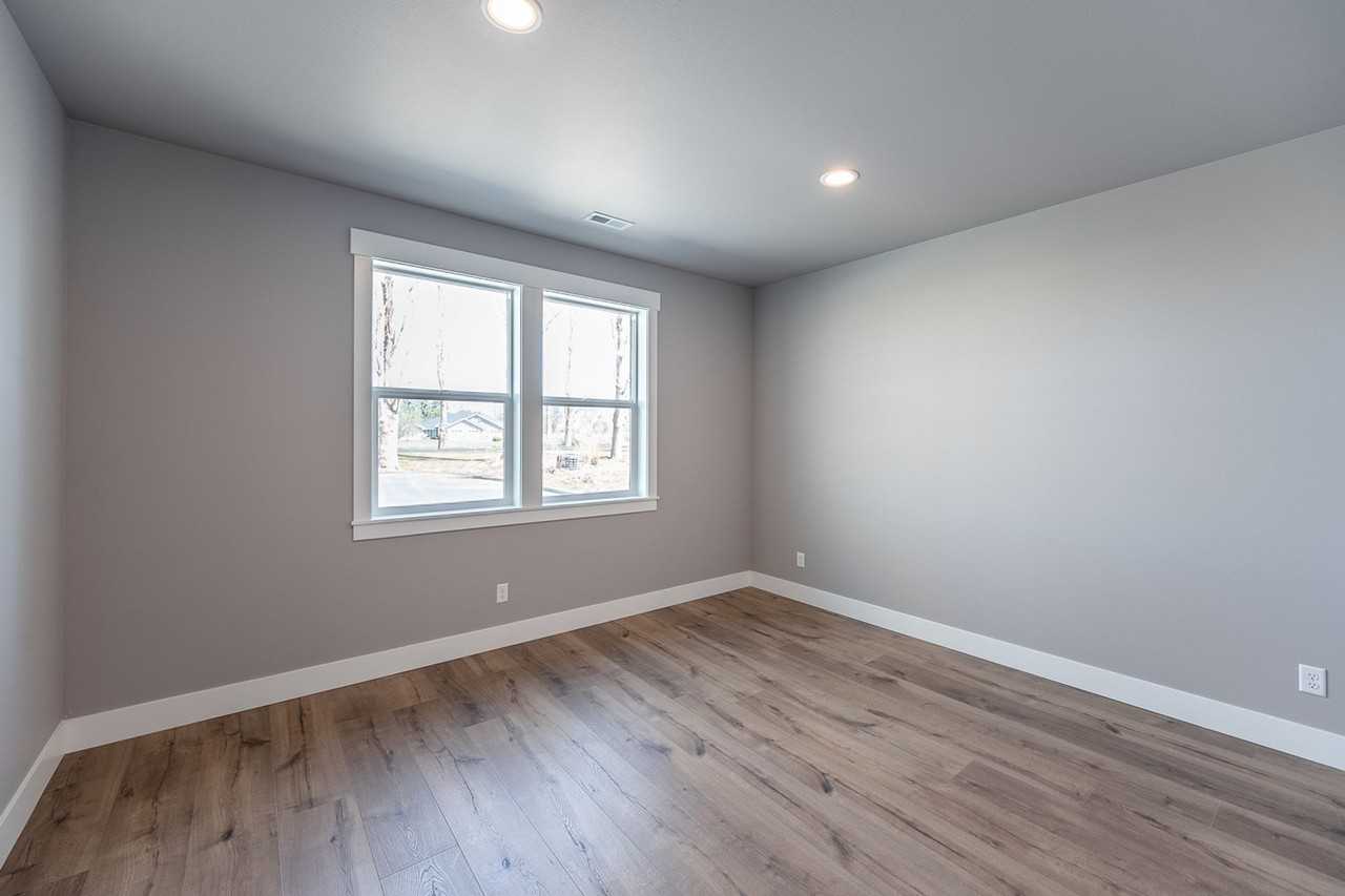 Condo for rent on the Country Club Golf Course - Photo 6 of 50