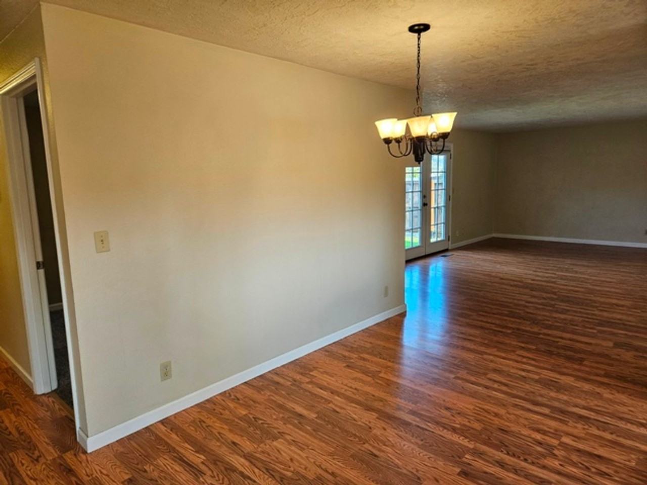 4555 Swallow Ct Ne - Photo 5 of 25