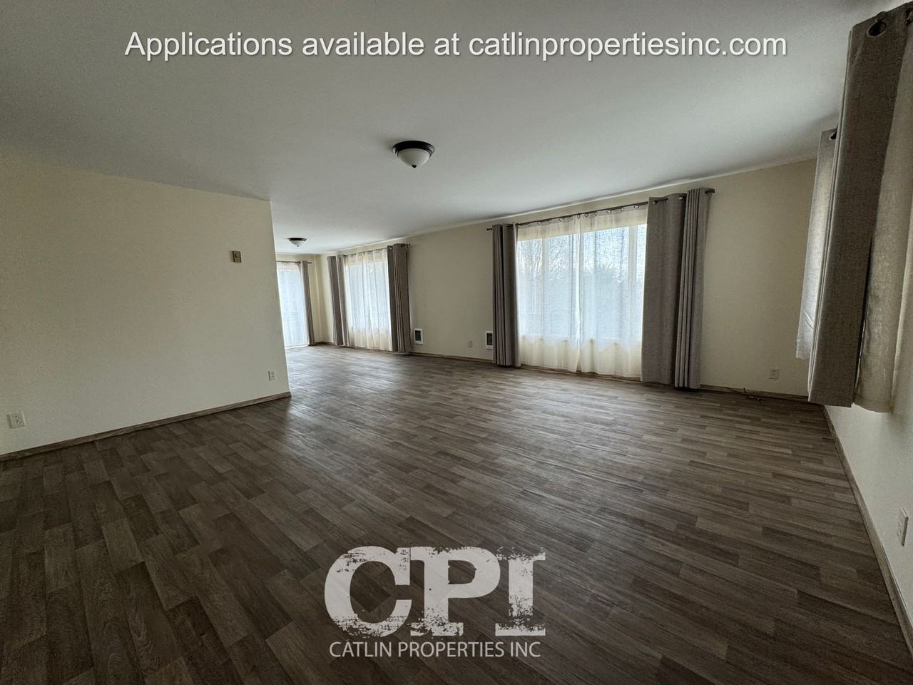 106 South St - Photo 2 of 25