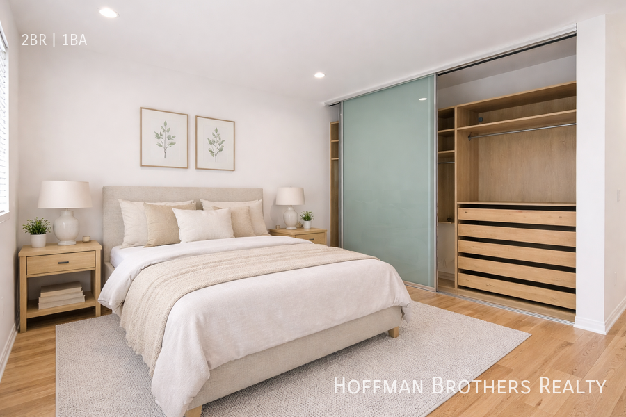 1119 S Cochran Ave #2 - Photo 3 of 9