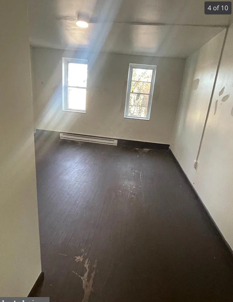 2723 W 3rd St - Photo 3 of 7