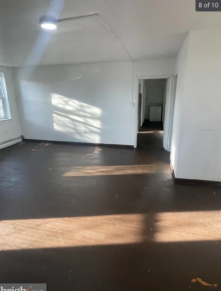 2723 W 3rd St - Photo 5 of 7