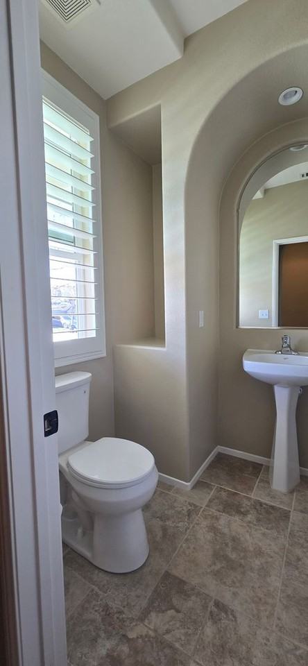 33411 Wallace Way - Photo 5 of 24