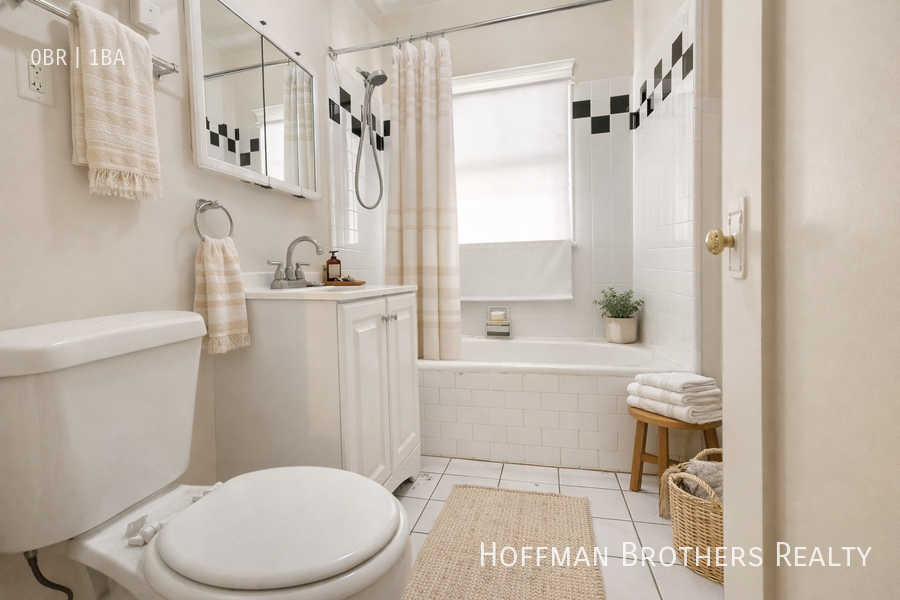 1611 Schrader Blvd #206 - Photo 3 of 4