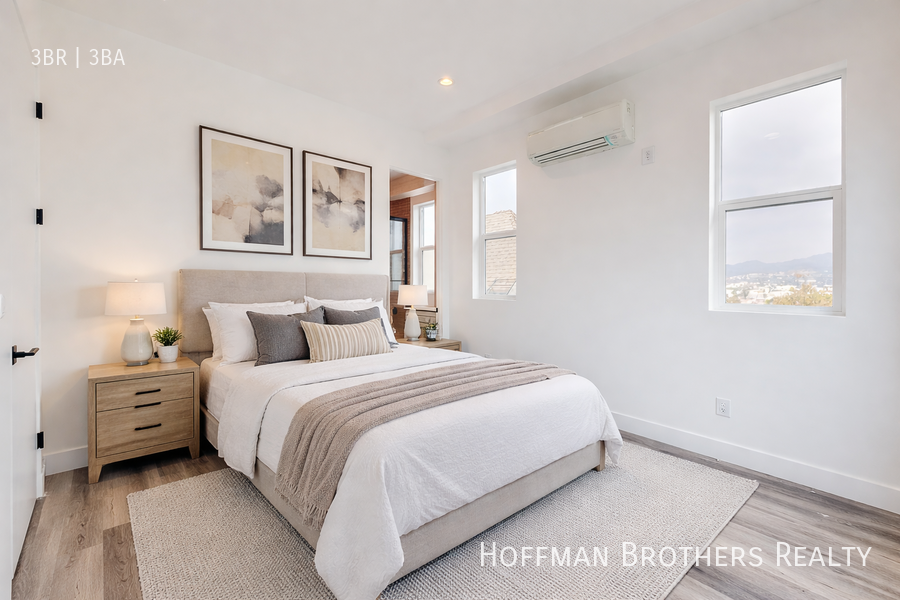 527 N Normandie Ave - Photo 2 of 17
