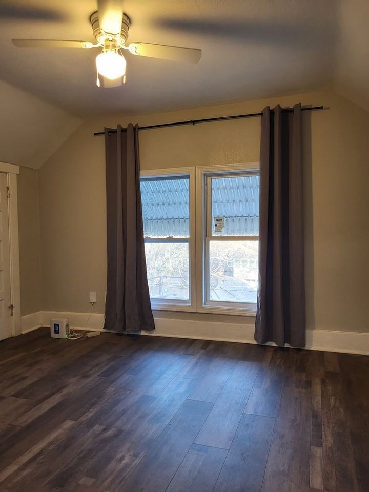 1620 Sw College Ave #3 - Photo 4 of 9