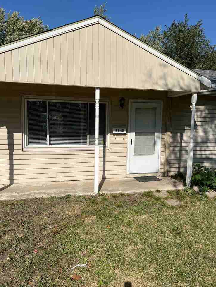 3643 Sw Clare Ave - Photo 4 of 20