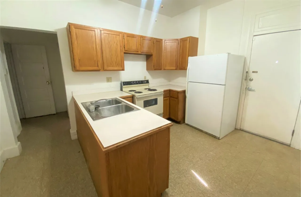 416 Sw Clay St - Photo 3 of 12