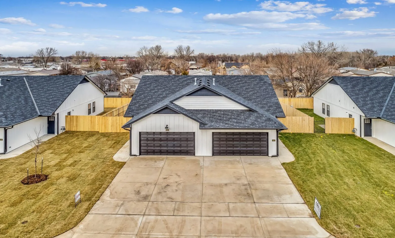 3618 W 45th St S - Photo 3 of 16