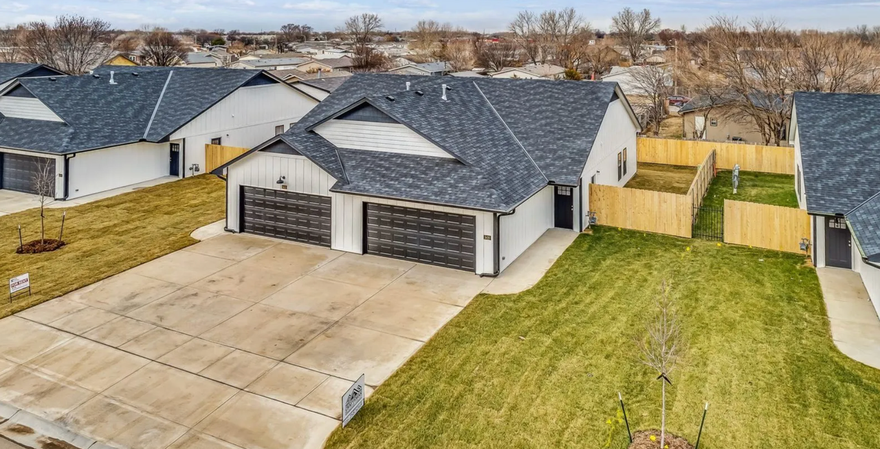 3618 W 45th St S - Photo 4 of 16