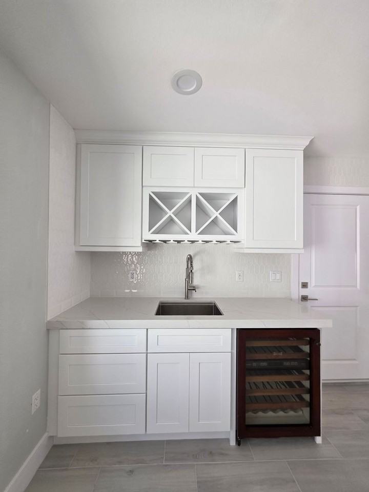 12412 Lambert Cir - Photo 5 of 12