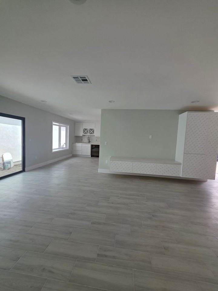 12412 Lambert Cir - Photo 6 of 12