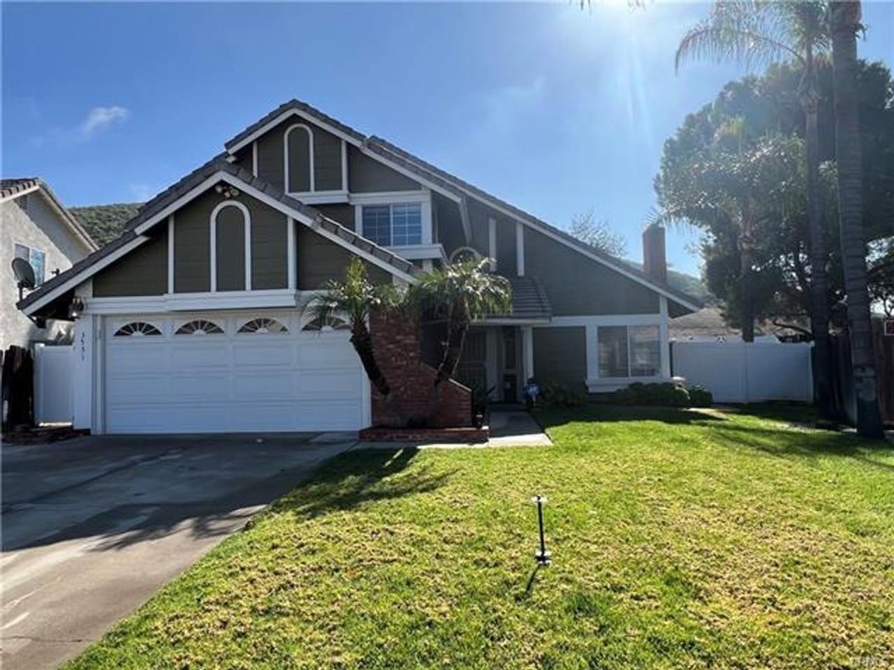 3531 Cherry Blossom Ln - Photo 2 of 12