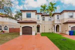 featured image of 12735 Sw 49th Ct #12735