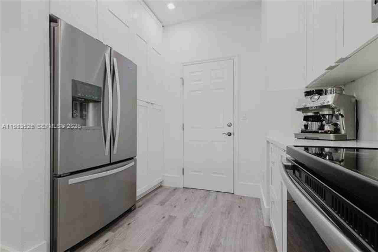 12735 Sw 49th Ct #12735 - Photo 7 of 50