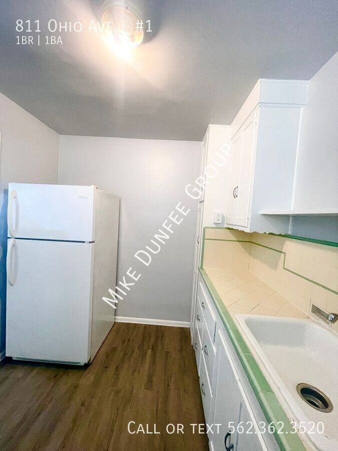 811 Ohio Ave #1 - Photo 5 of 15