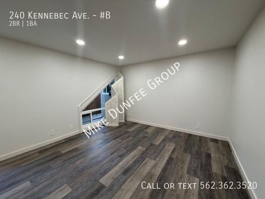 240 Kennebec Ave #B - Photo 7 of 12