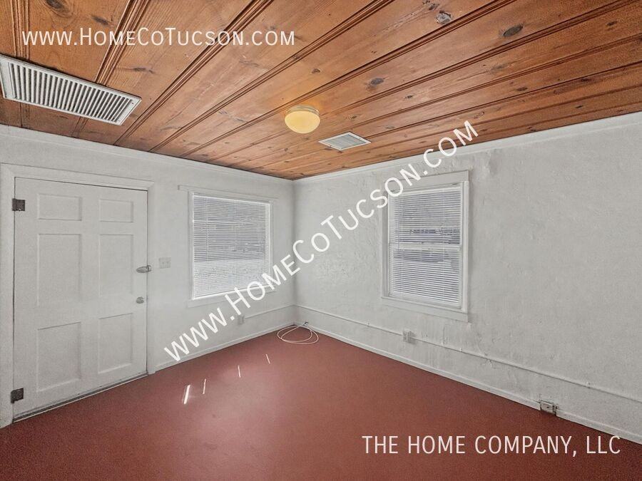 1733 E Adelaide Dr - Photo 4 of 19