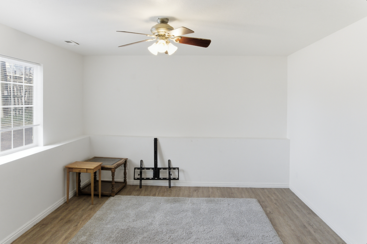 464 East Center Street - Photo 6 of 15