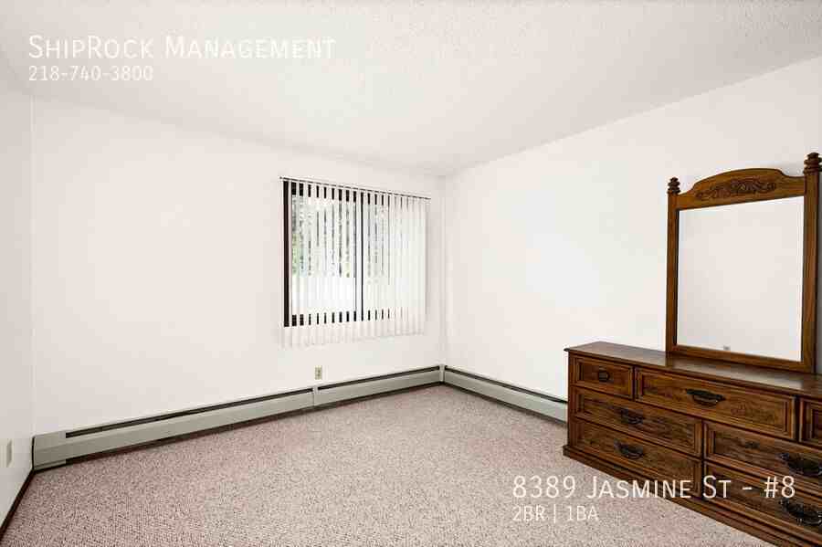 8389 Jasmine St #8 - Photo 5 of 12