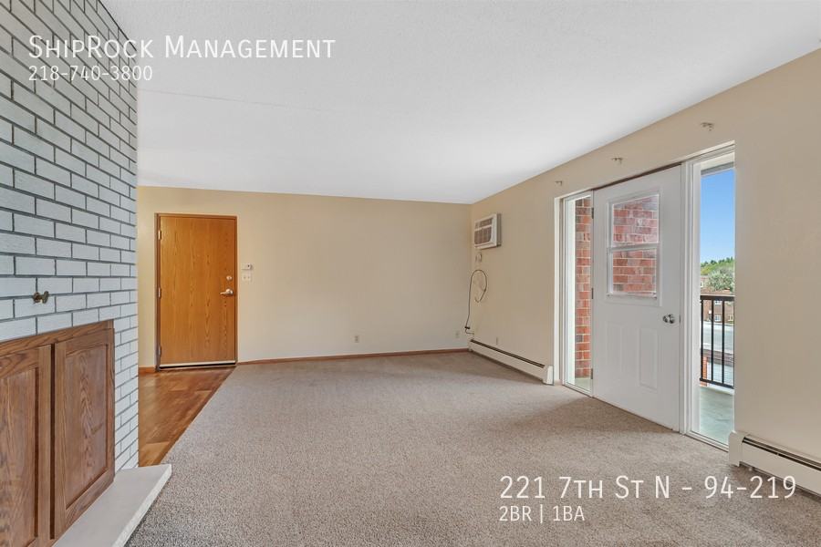 221 7th St N #94-219 - Photo 7 of 12