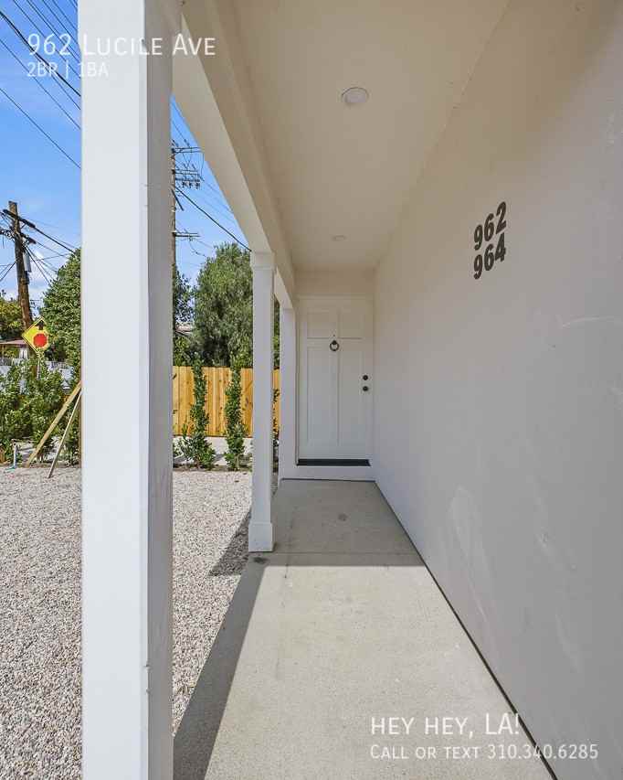 962 Lucile Ave - Photo 3 of 27