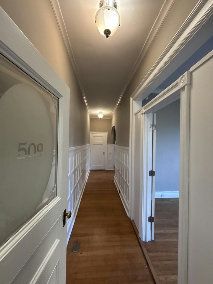 509 Monroe Avenue, Unit 1 R - Photo 3 of 22
