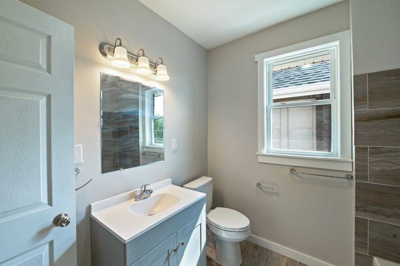 1205 Charleston Avenue, Unit 2 - Photo 5 of 13