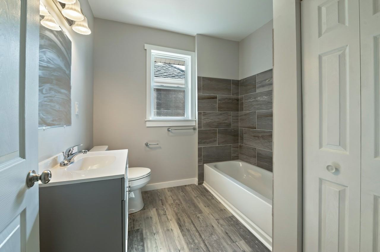 1205 Charleston Avenue, Unit 2 - Photo 6 of 13