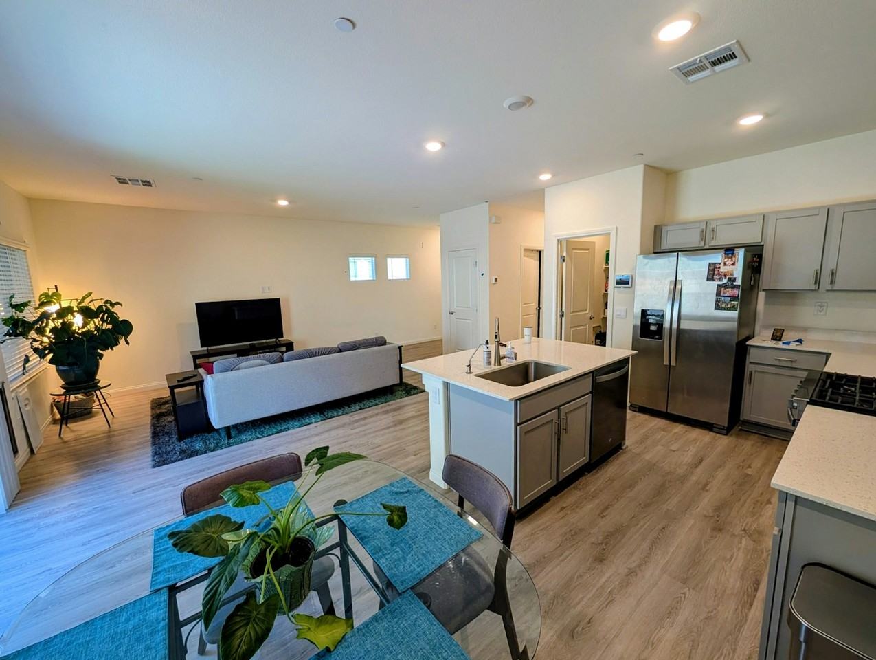 9926 S Ullom Dr - Photo 2 of 13