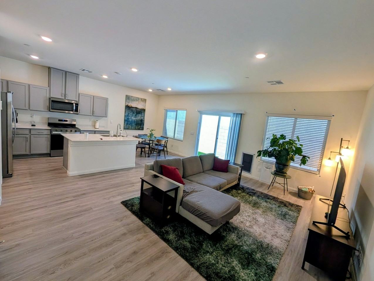 9926 S Ullom Dr - Photo 3 of 13