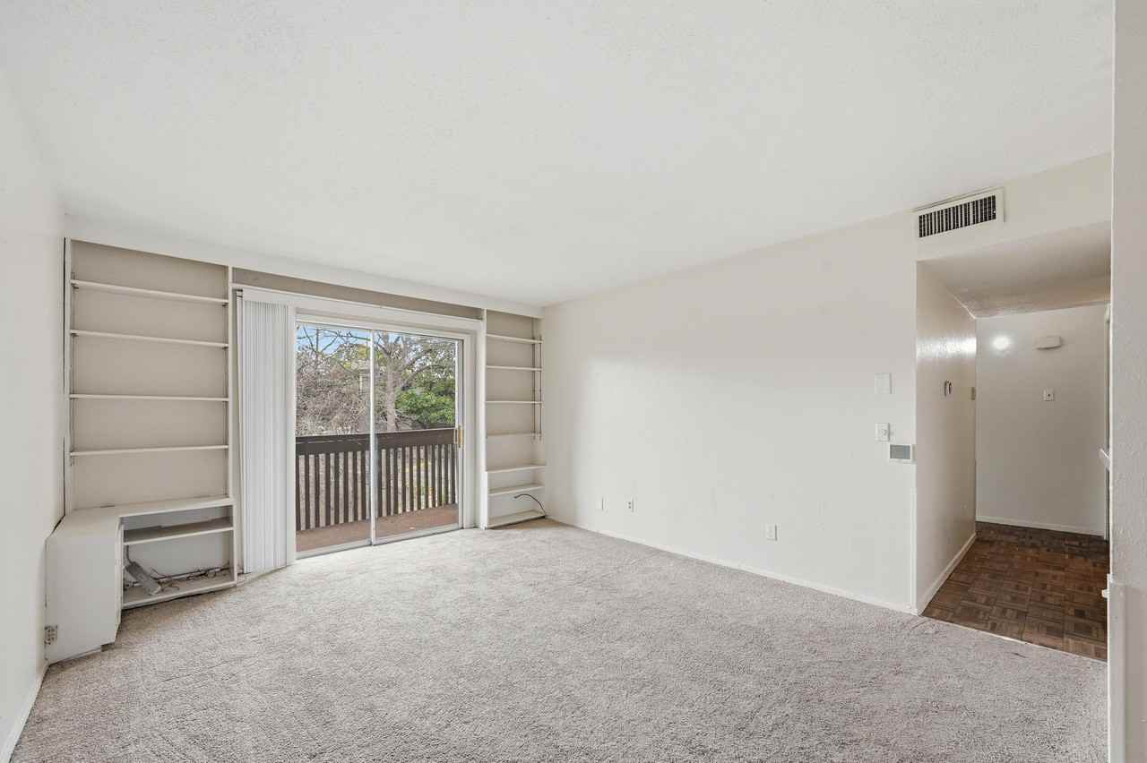 4845 Cedar Springs RoadUnit 267 #1 - Photo 2 of 38