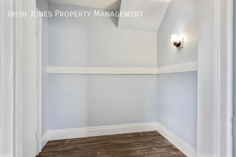 1514 William St #1 - Photo 4 of 15