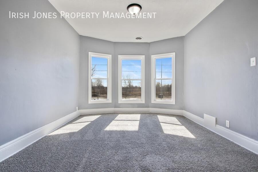 1514 William St #2 - Photo 4 of 14