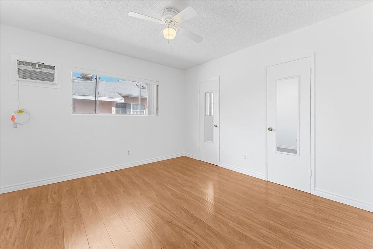 1421 S Bedford St #05 - Photo 7 of 18