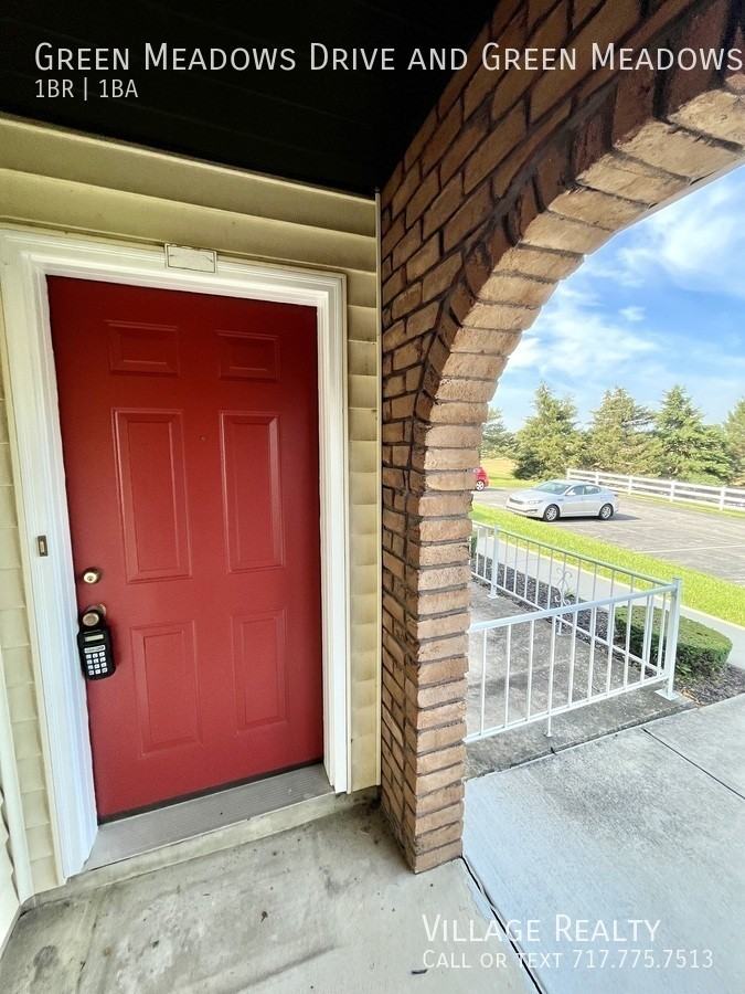 Green Meadows Drive & & Green Meadows Drive #526 - Photo 6 of 50