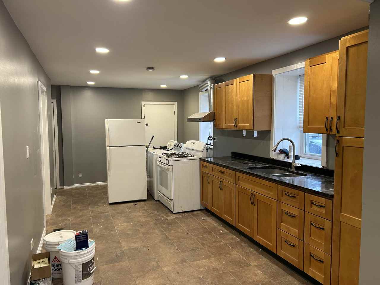 2900 S Quinn St #1F - Photo 6 of 7