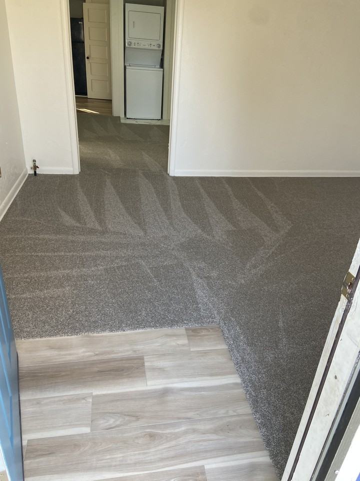 112 S 9th St - Photo 3 of 13