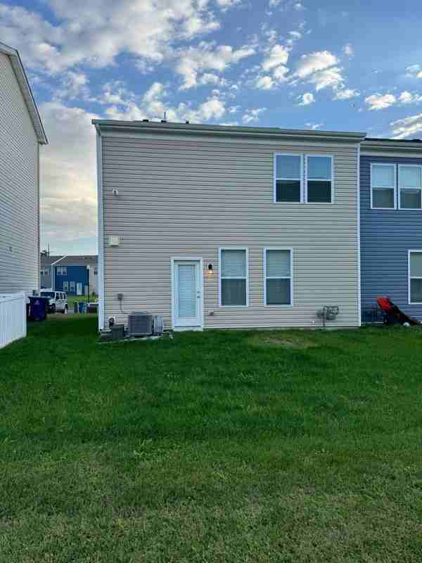 81 Pepperwood Dr - Photo 2 of 16