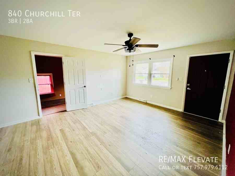 840 Churchill Ter - Photo 6 of 16