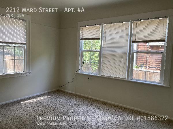 2212 Ward St #A - Photo 5 of 26