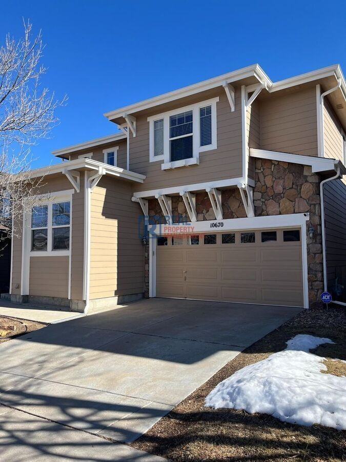 10670 Evondale St - Photo 2 of 27