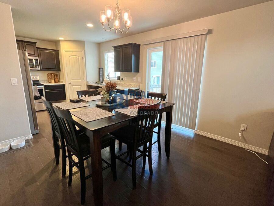 10982 Rowley Dr - Photo 4 of 18