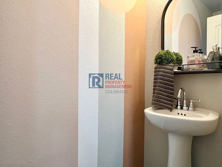 10982 Rowley Dr - Photo 6 of 18