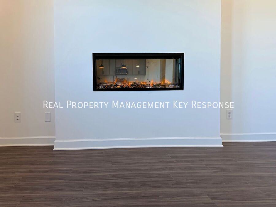 8386 Turnbull Dr - Photo 4 of 28