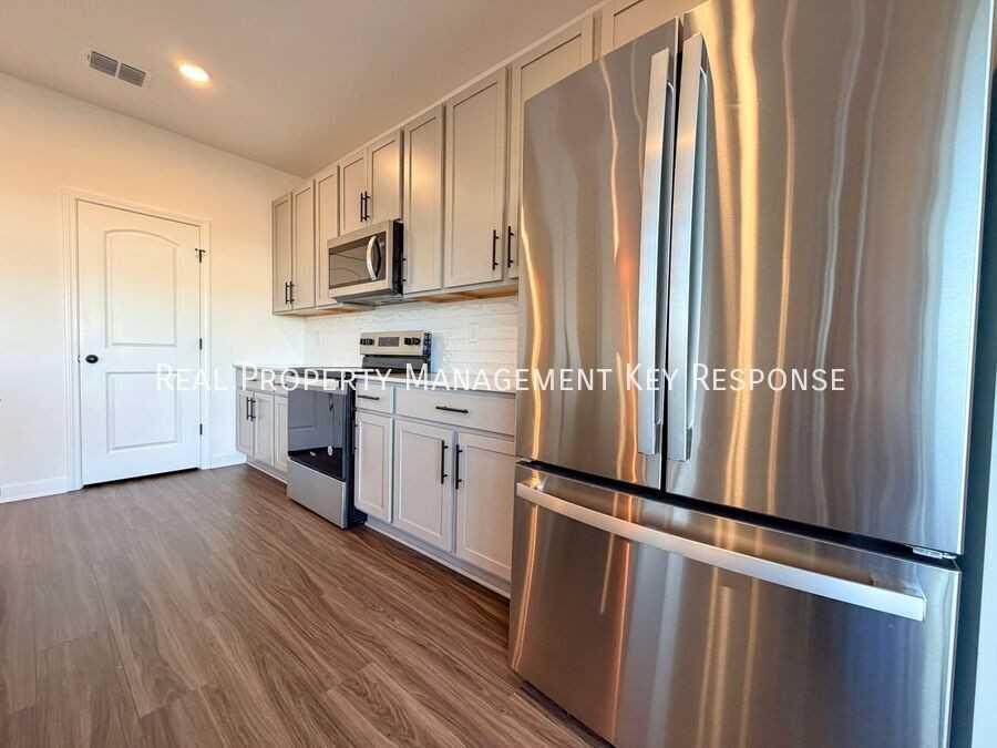 8386 Turnbull Dr - Photo 6 of 28